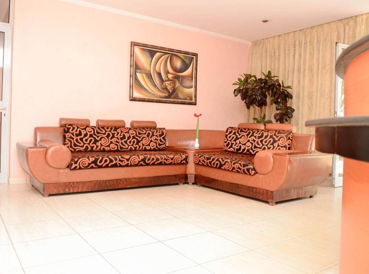 Room In Bb - Enjoy You Vacation Wail Staying In This Single Room Fit For 2 People Kigali Kültér fotó