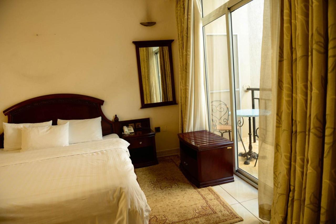 Room In Bb - Enjoy You Vacation Wail Staying In This Single Room Fit For 2 People Kigali Kültér fotó
