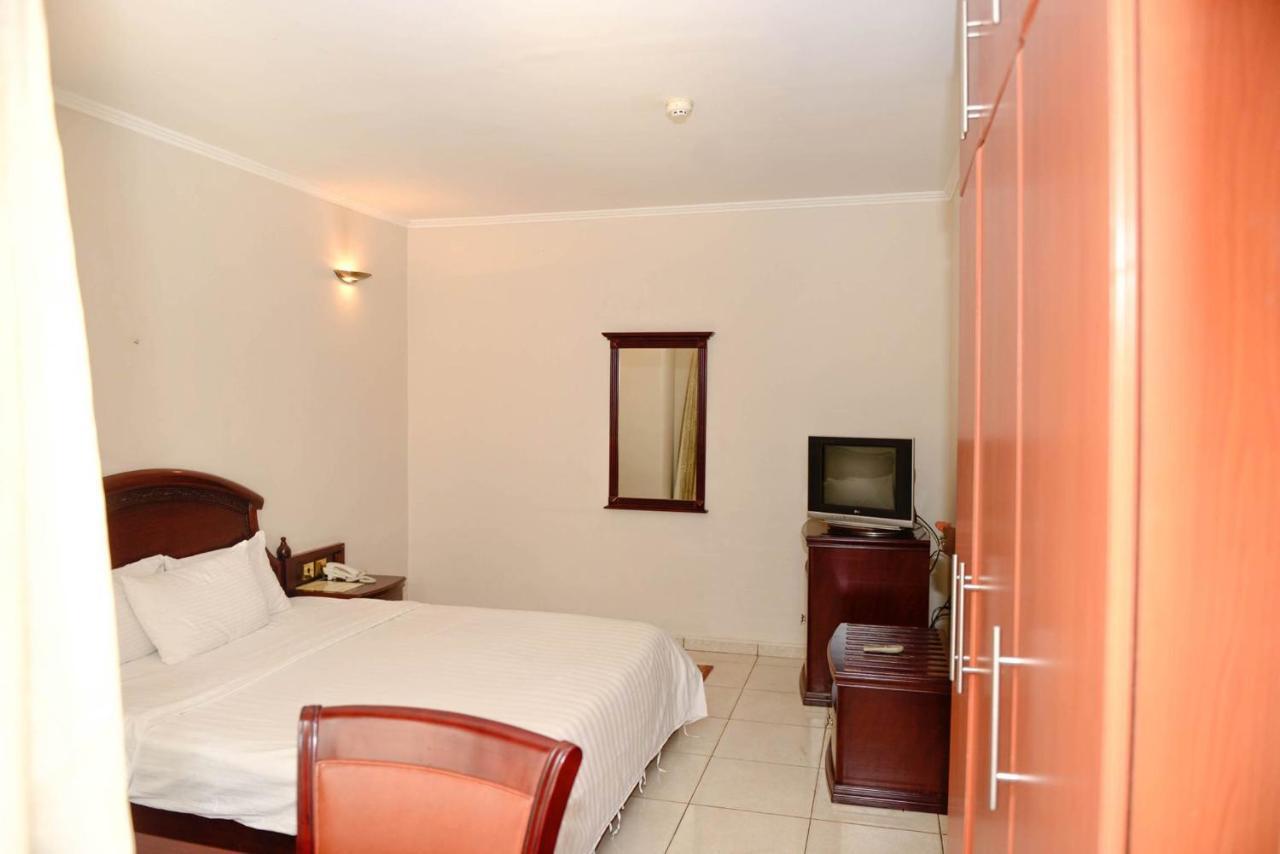 Room In Bb - Enjoy You Vacation Wail Staying In This Single Room Fit For 2 People Kigali Kültér fotó